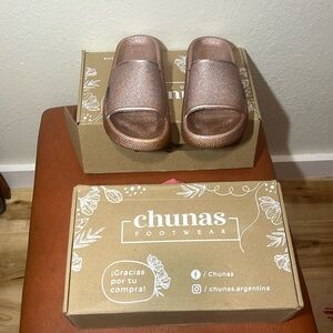 Chunas Argentina slippers